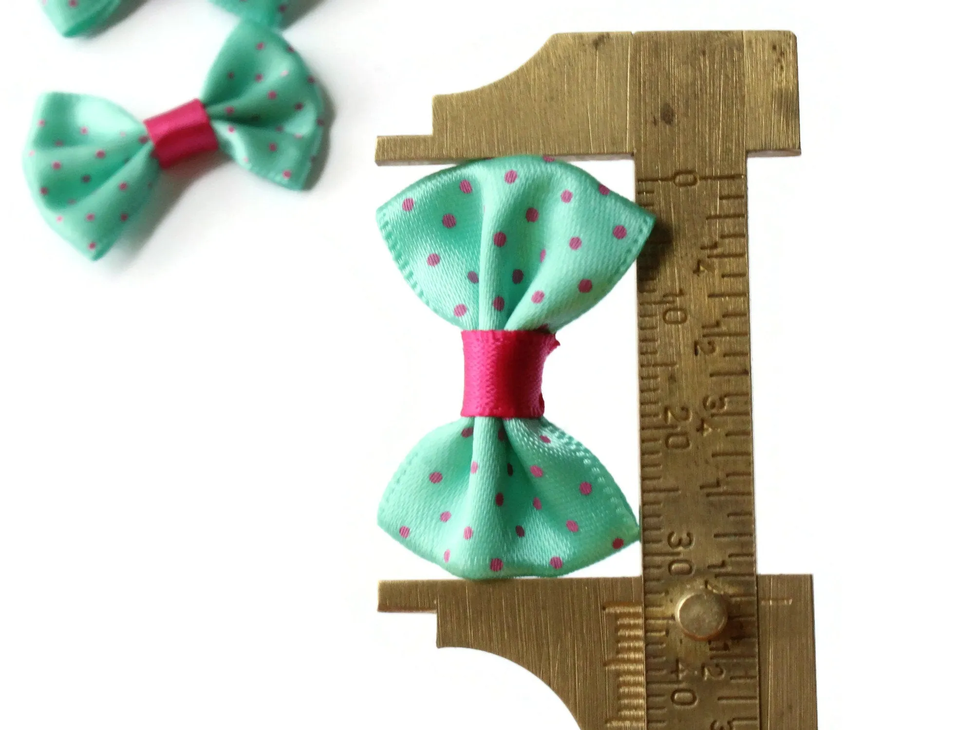 10 35mm Turquoise Green and Pink Polka Dot Bows - Loose Bow Embellishments