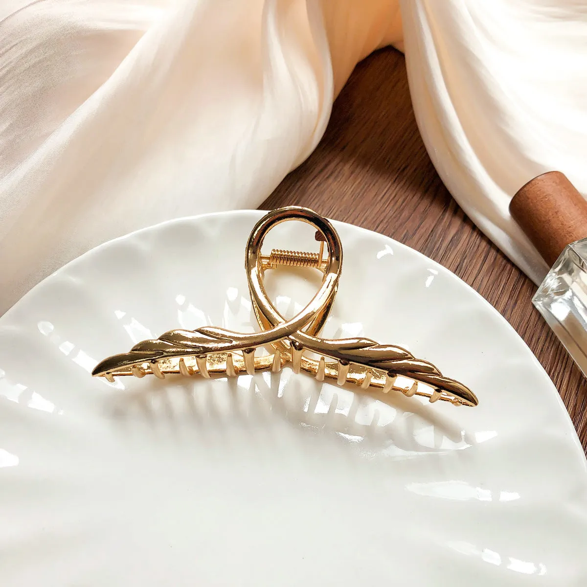 11.5cm Jumbo Metal Hair Clamp Ins Style Vintage Gold Plated Bow Knot Feather Barrette Alloy Hair Claw Accessories For Thick Hair