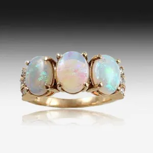 18kt Rose Gold Opal ring