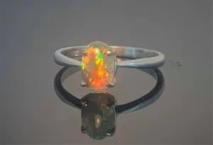 18kt White Gold Black Opal ring