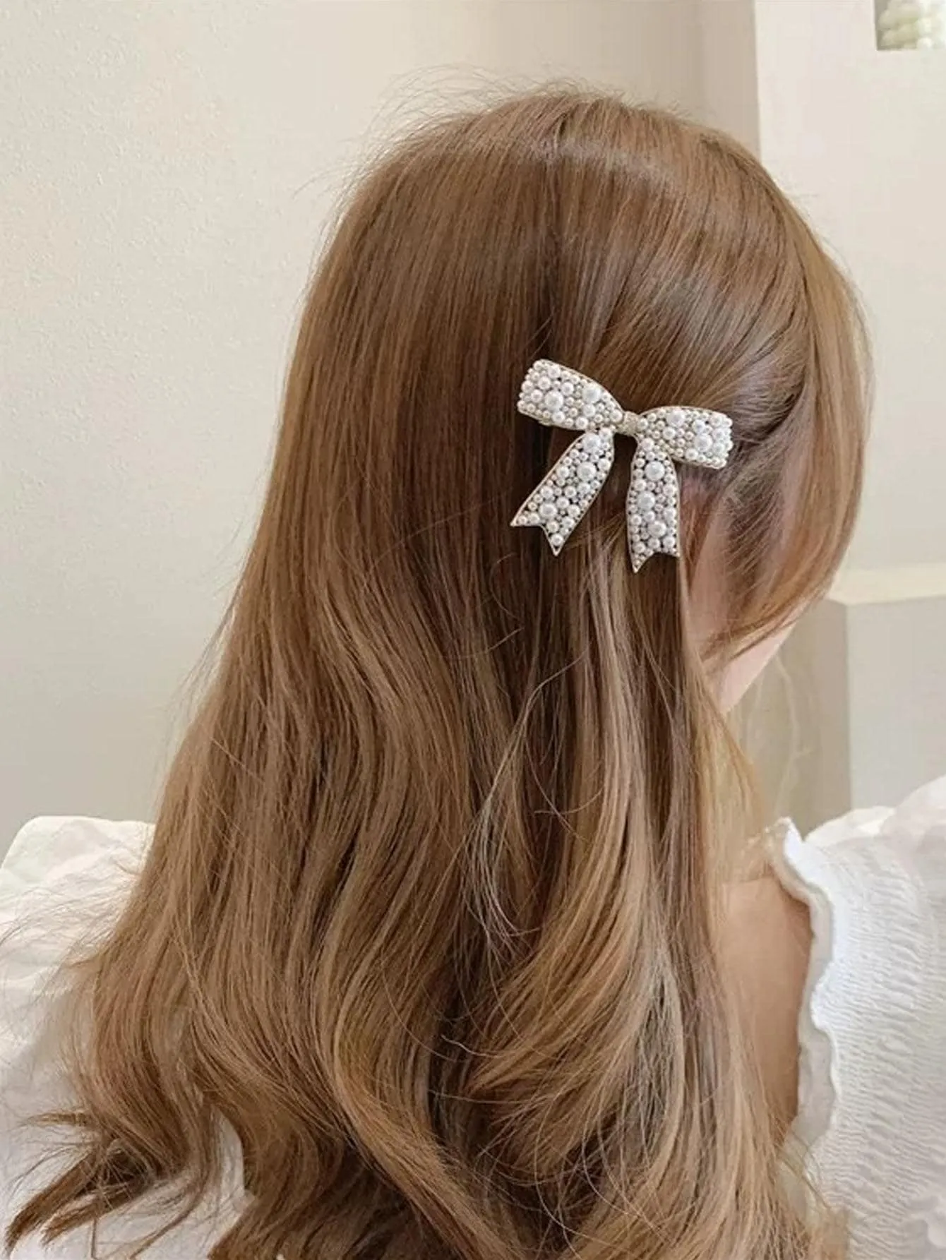 1pc Beautiful Elegant Pearl Bow Hair Clip for Women Barrette Styling Hair