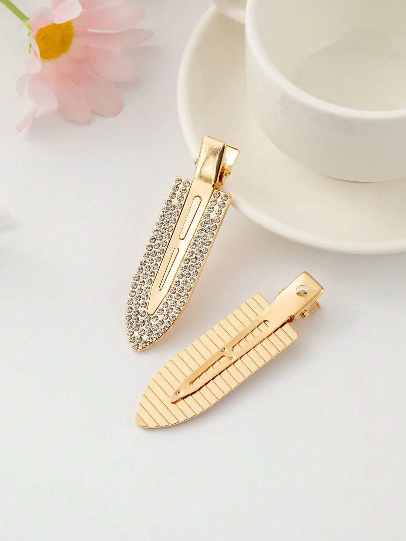 2pcs Rhinestone Non-Slip Hair Clips for Women Barrette Styling Hair Accessories