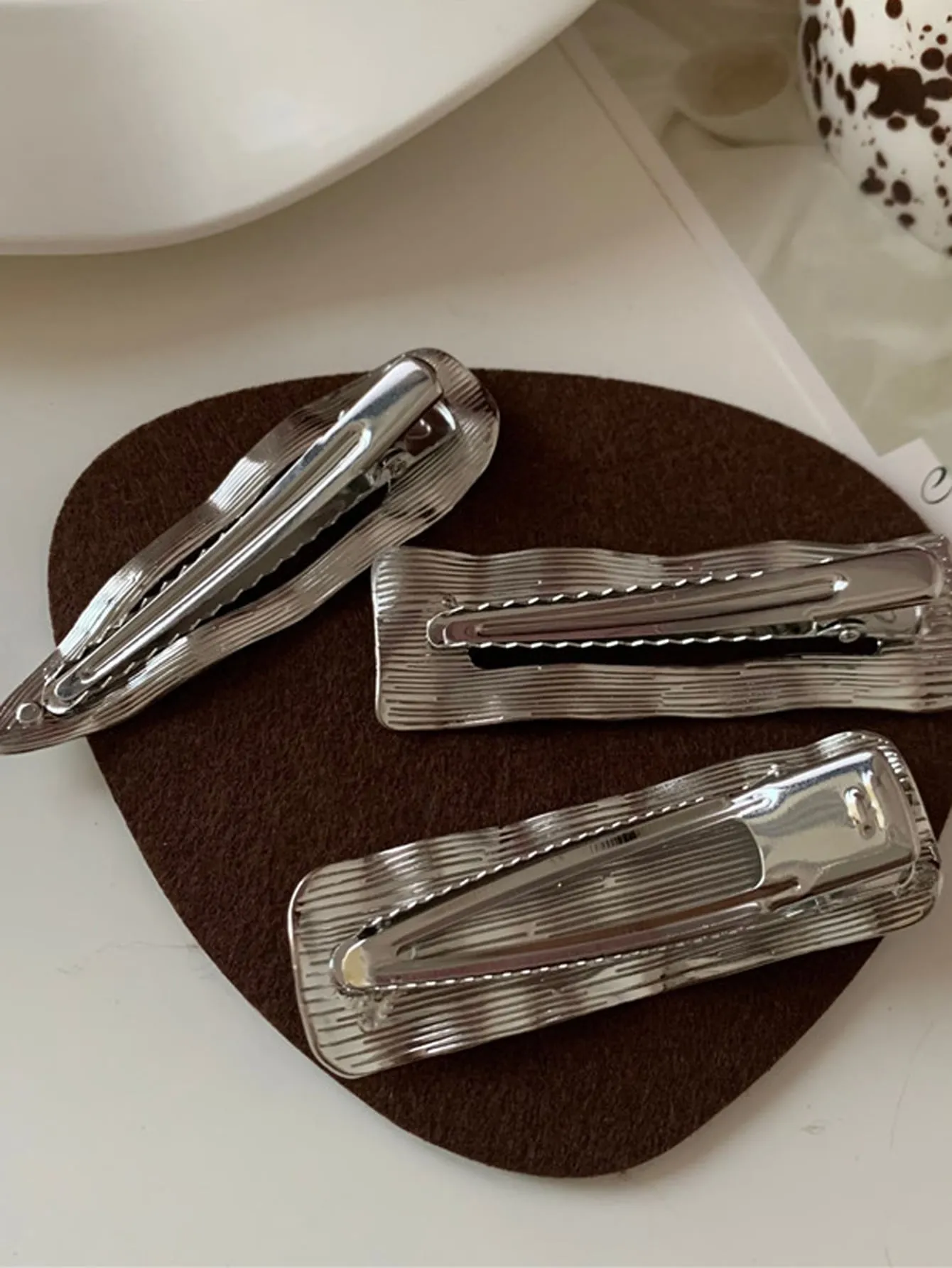 3pcs Unique Cutout Geometric Metal Hair Clip Set for Women Barrette Styling Hair