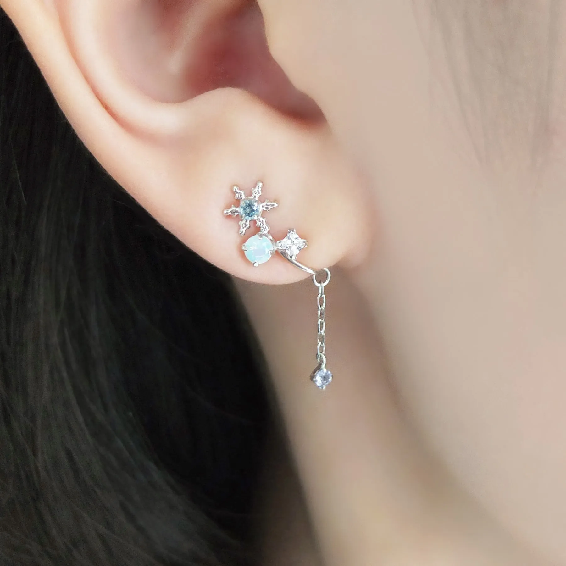 [Airy Clip-On Earrings] Tanzanite Snow Crystal 2Way Earrings (10K White Gold)