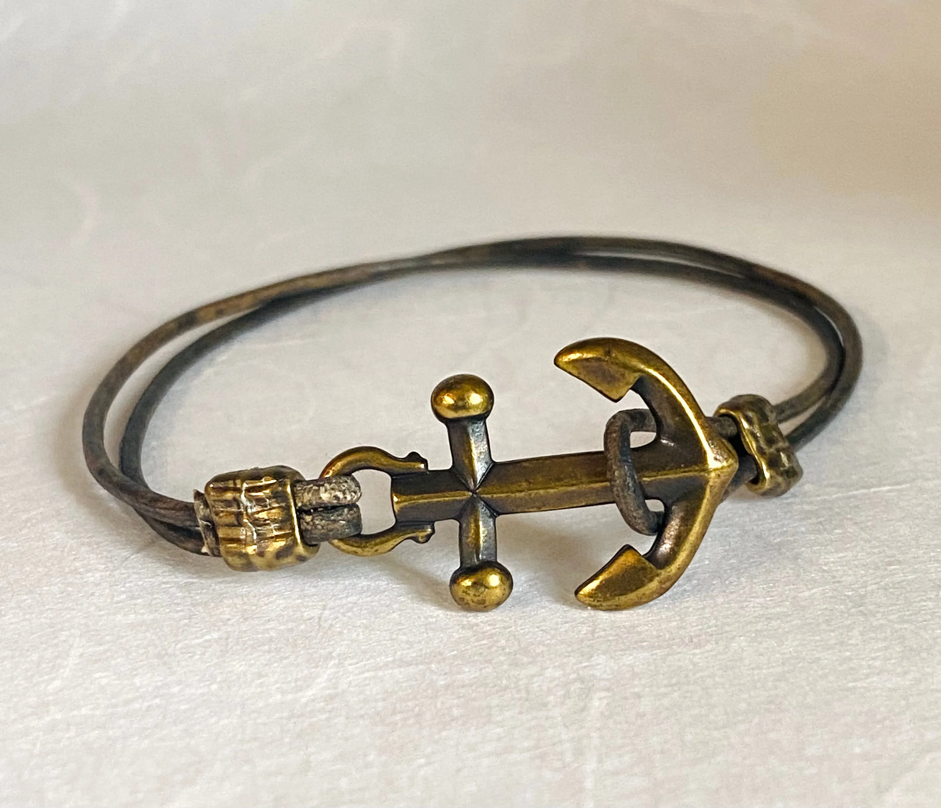 Anchor Bracelet/Nautical Jewelry/Brass Anchor/Nautical Theme/Anchor and Leather Bracelet/Leather Jewelry/ONE BRACELET