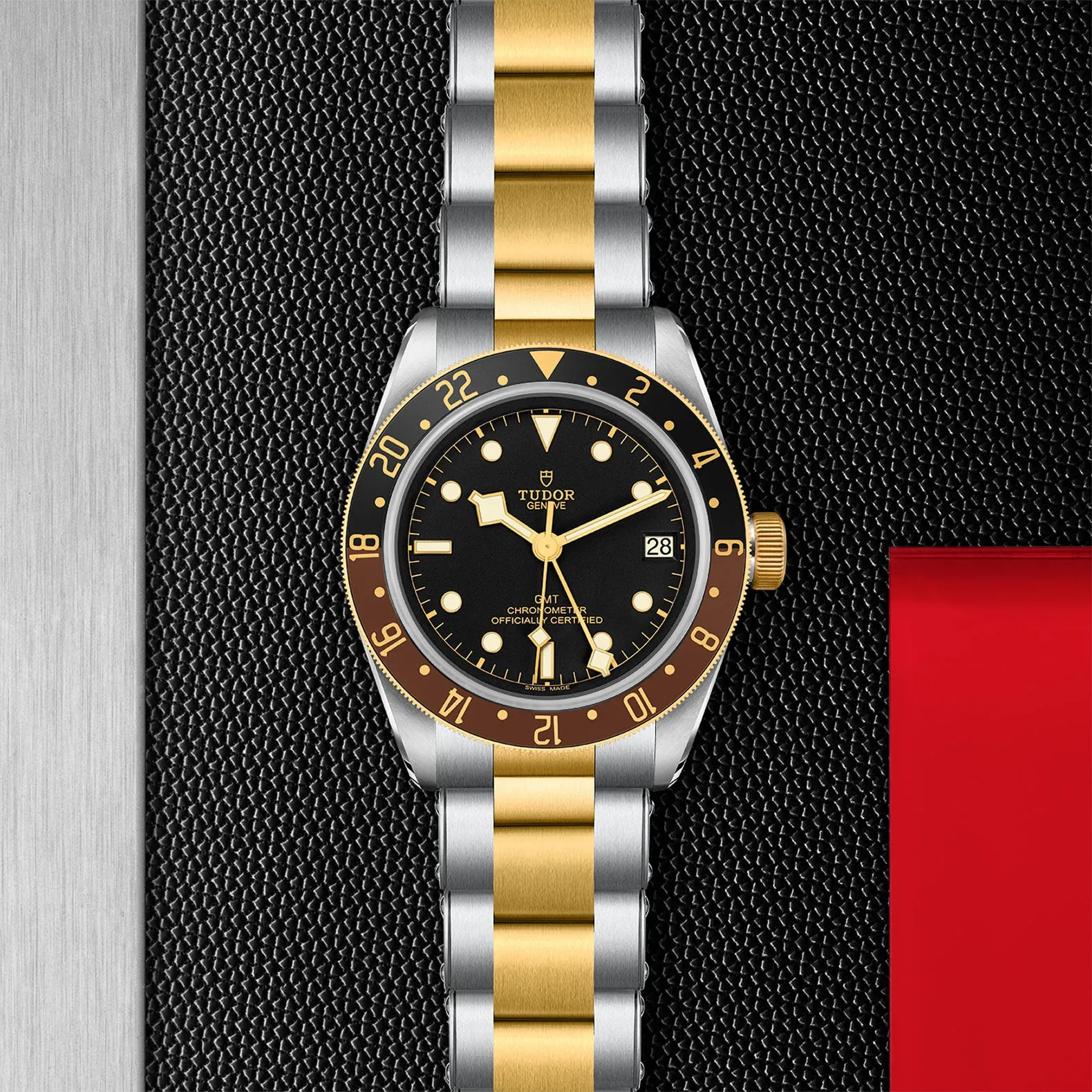 Black Bay GMT S&G 41mm steel case, Steel and yellow gold bracelet