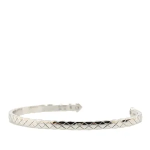CHANEL 18K White Gold Diamond Coco Crush Bangle Costume Bracelet