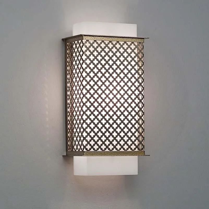 Clarus 14321 Indoor/Outdoor Wall Sconce By Ultralights Lighting