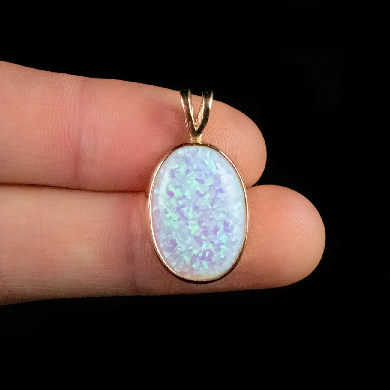 Cultured Opal Pendant 9Ct Gold 15Ct Opal