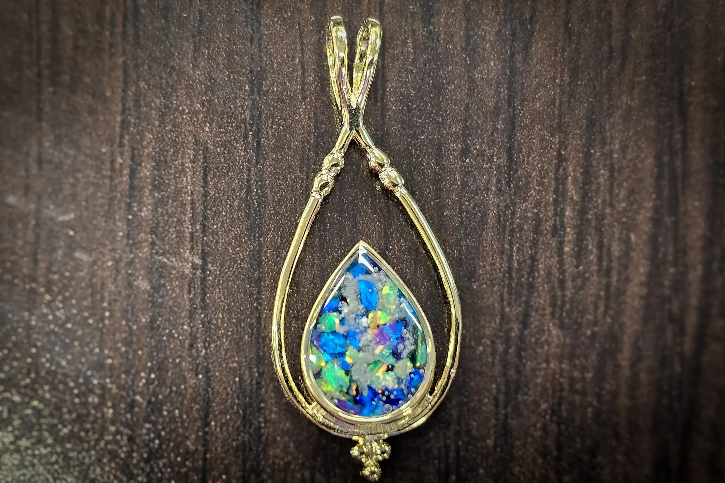 Double Spade Memorial Pendant with Cremation Ashes