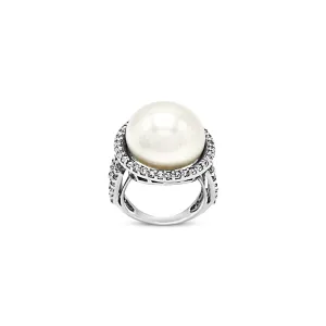 Elegant Pearl Embrace Ring