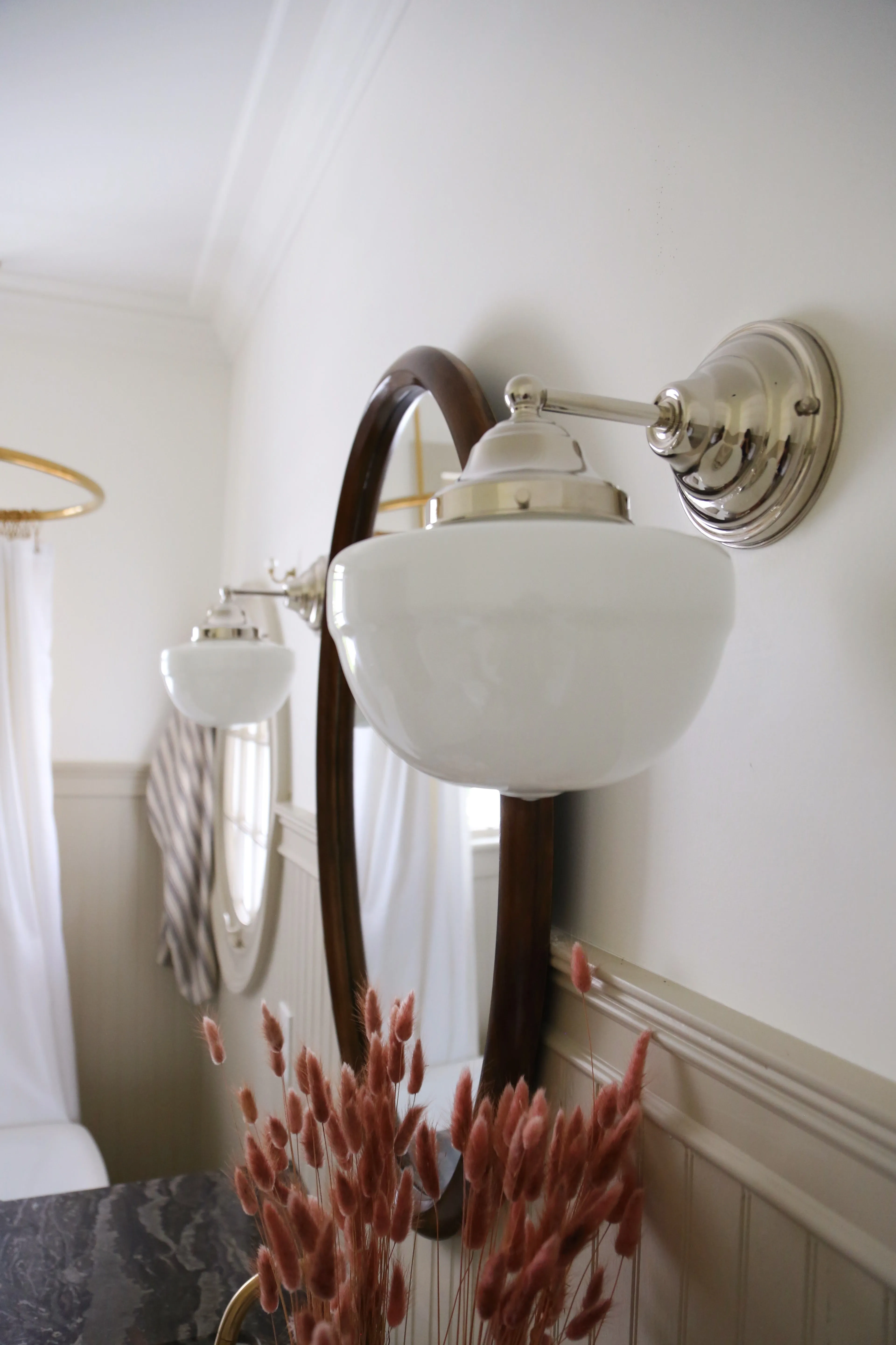 Ellicott (Opal) | Classic Sconce