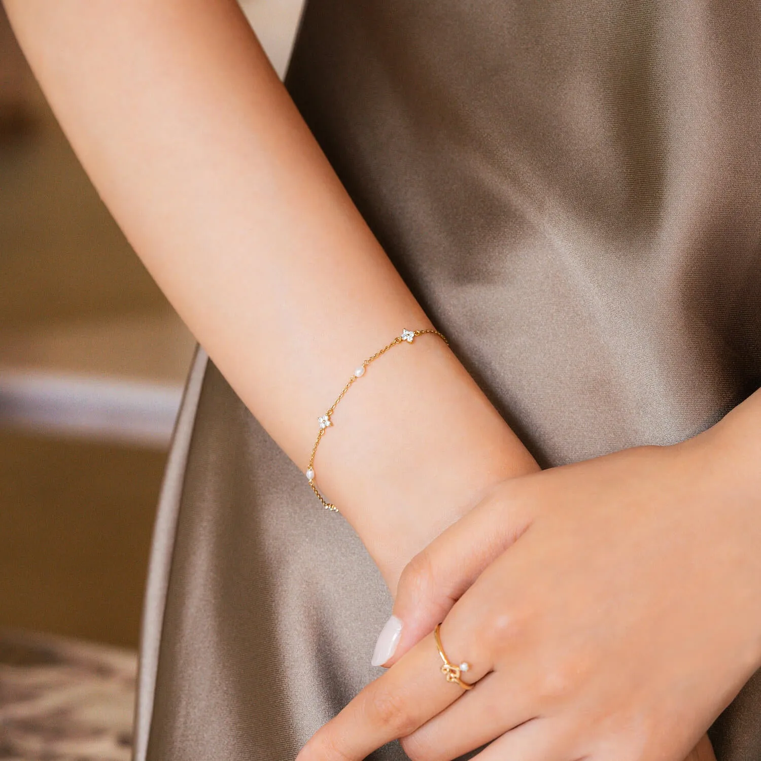 Gold Felicia Bracelet
