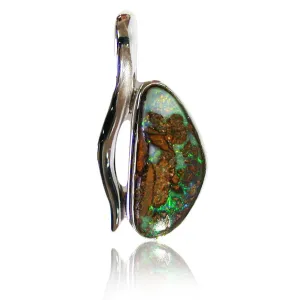 Green Multi Matrix Pendant