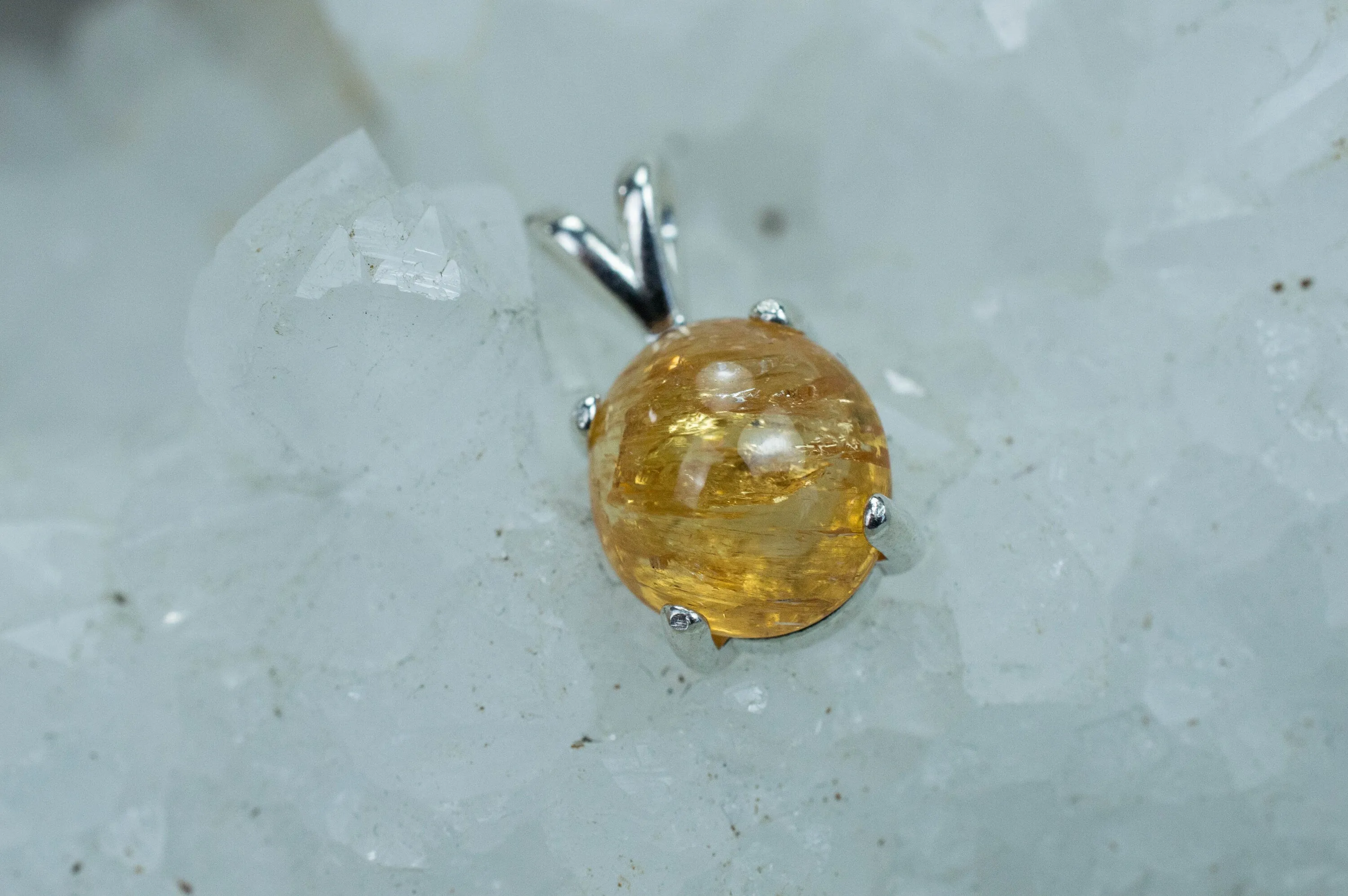 Imperial Topaz Pendant; Genuine Untreated Brazilian Topaz; 6.085cts