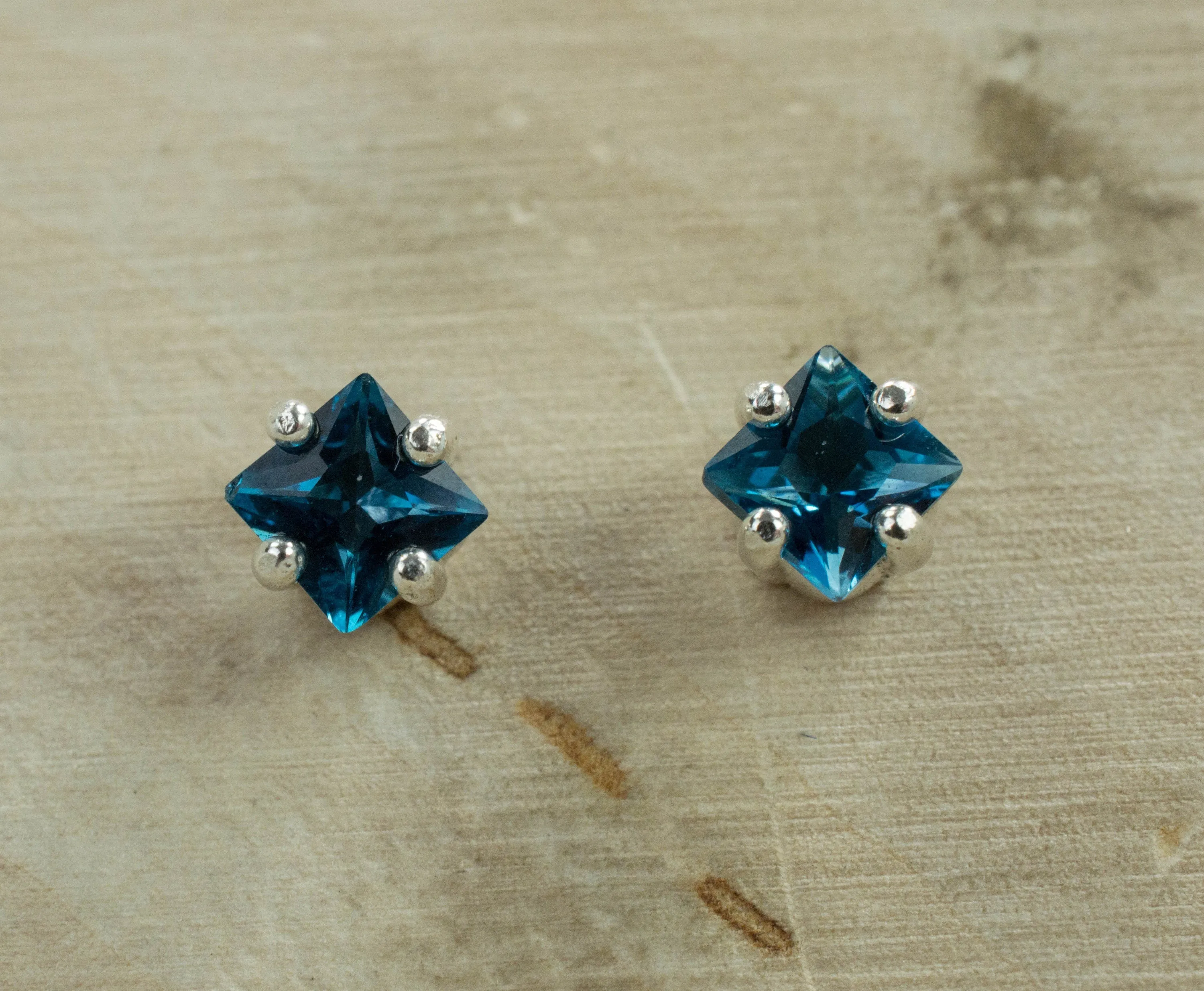 London Blue Topaz Earrings; Genuine Brazilian Topaz; 0.745cts