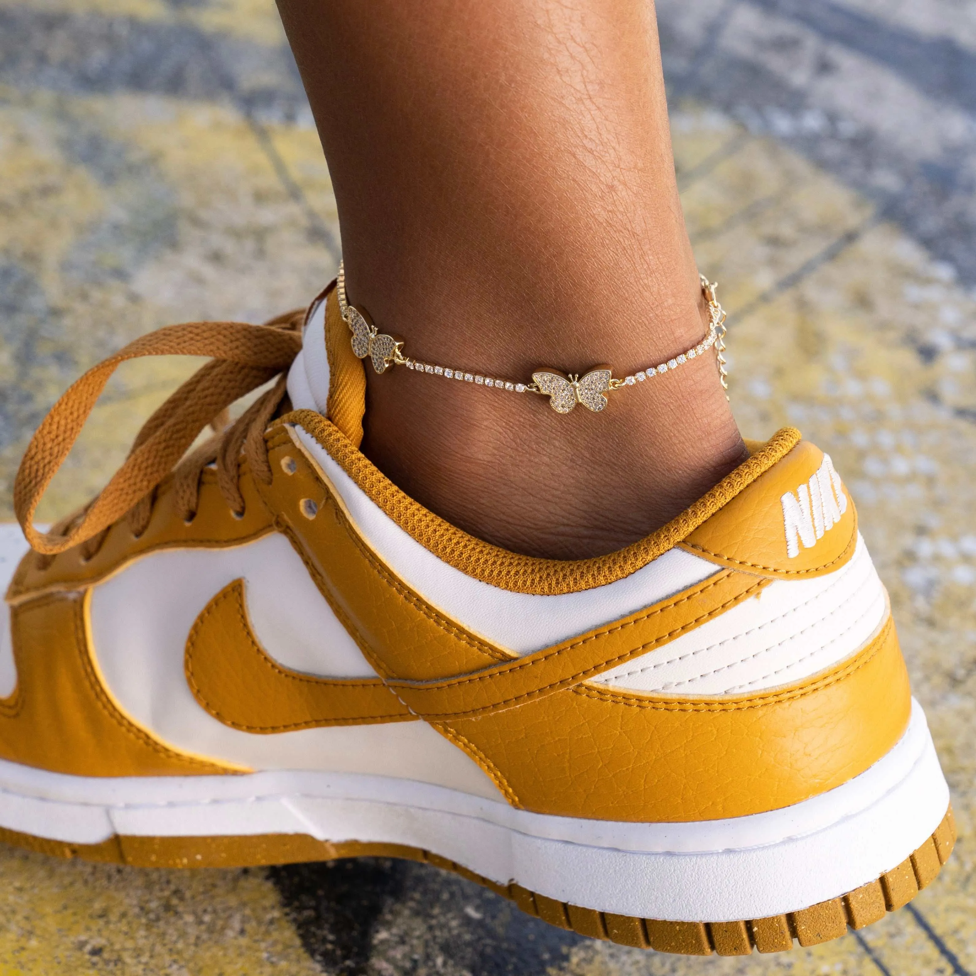 Micro Butterfly Tennis Anklet in Yellow Gold