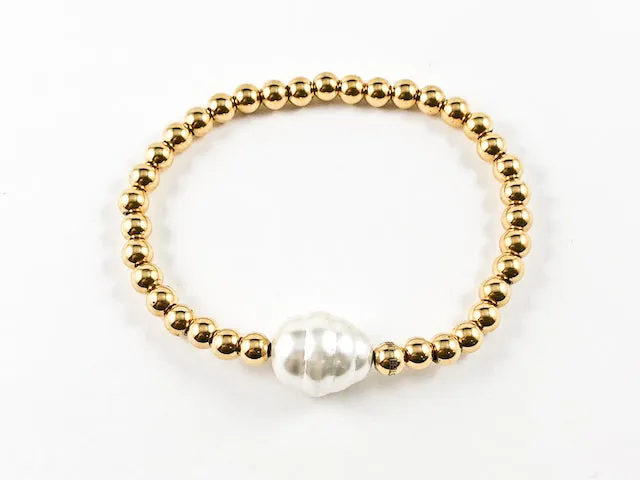 Nice Yellow Gold Bead With Single Baroque Pearl Stretch Steel Bracelet