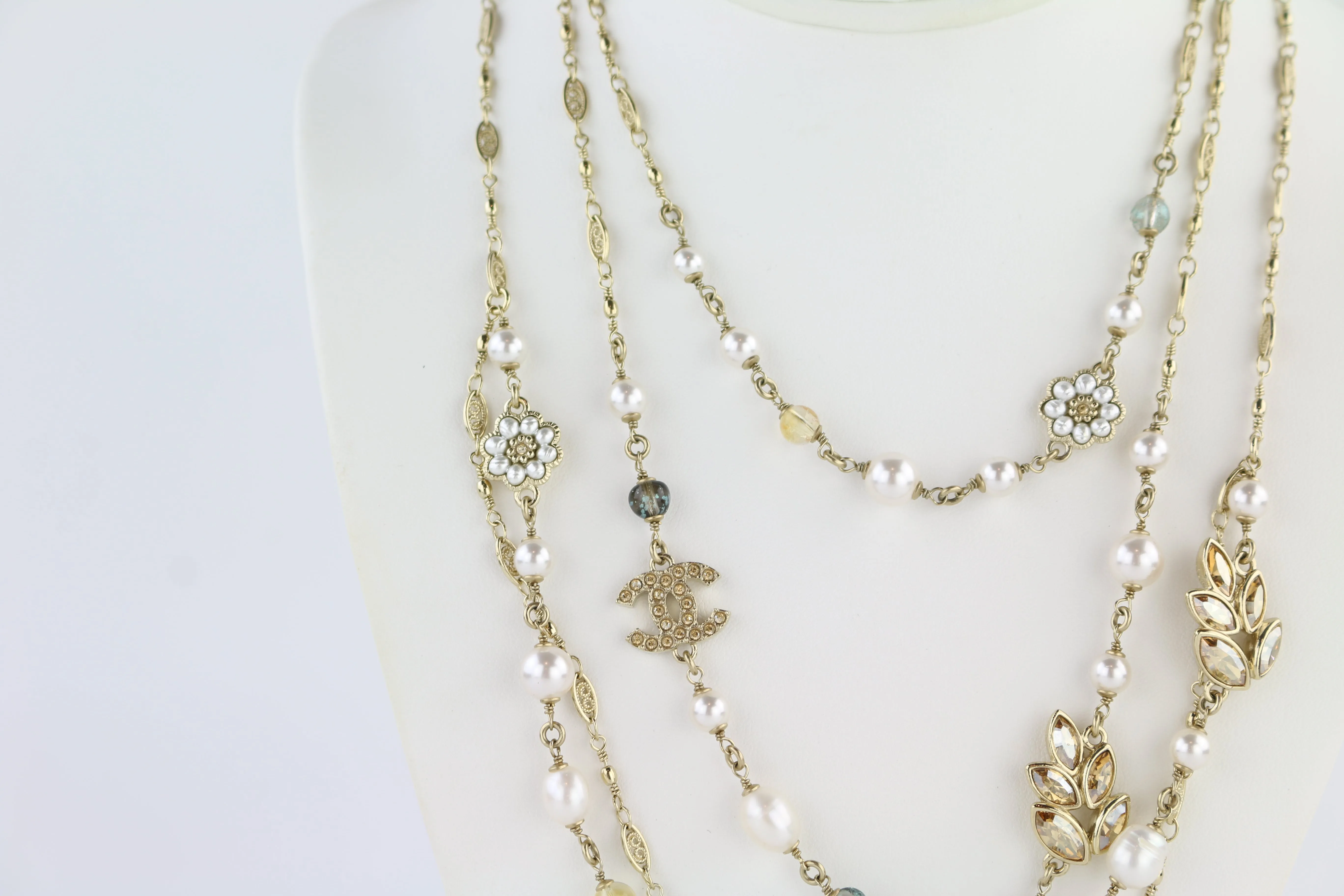 Pearl, Crystal & Beaded Flower Leaf Tiered Gold Long Necklace