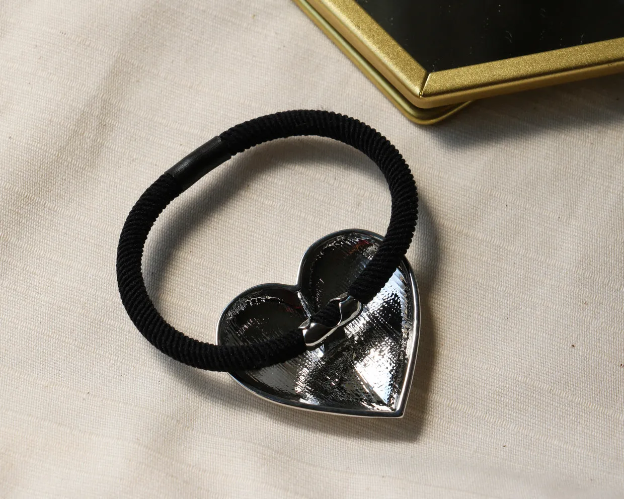 Silver Metal Heart Pony