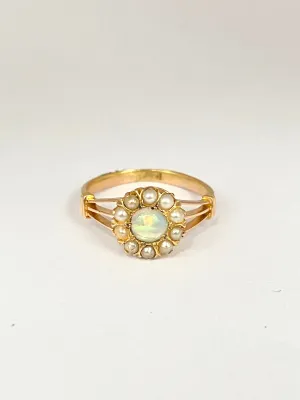 Sweet, Art Deco, Vintage, 18ct Gold, Opal and Pearl Cluster Ring